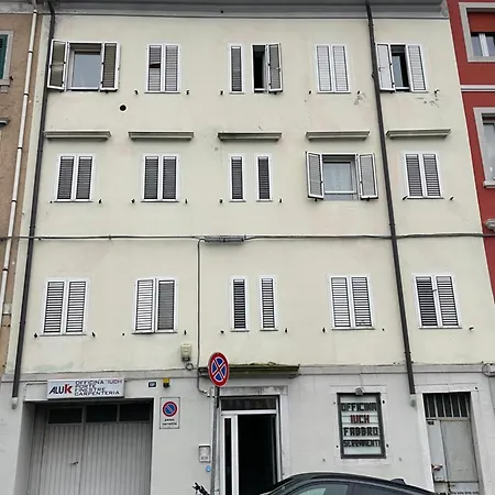 Апартаменты Mia 2 *