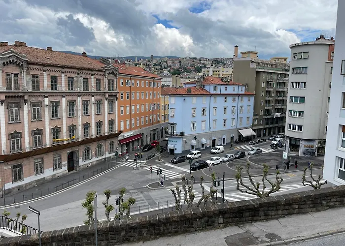 Mia 2 Апартаменты *